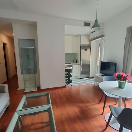 סביליה Alameda 1 Dormitorio מראה חיצוני תמונה