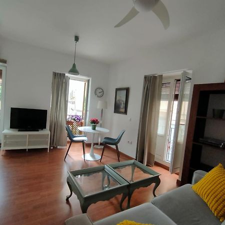 סביליה Alameda 1 Dormitorio מראה חיצוני תמונה