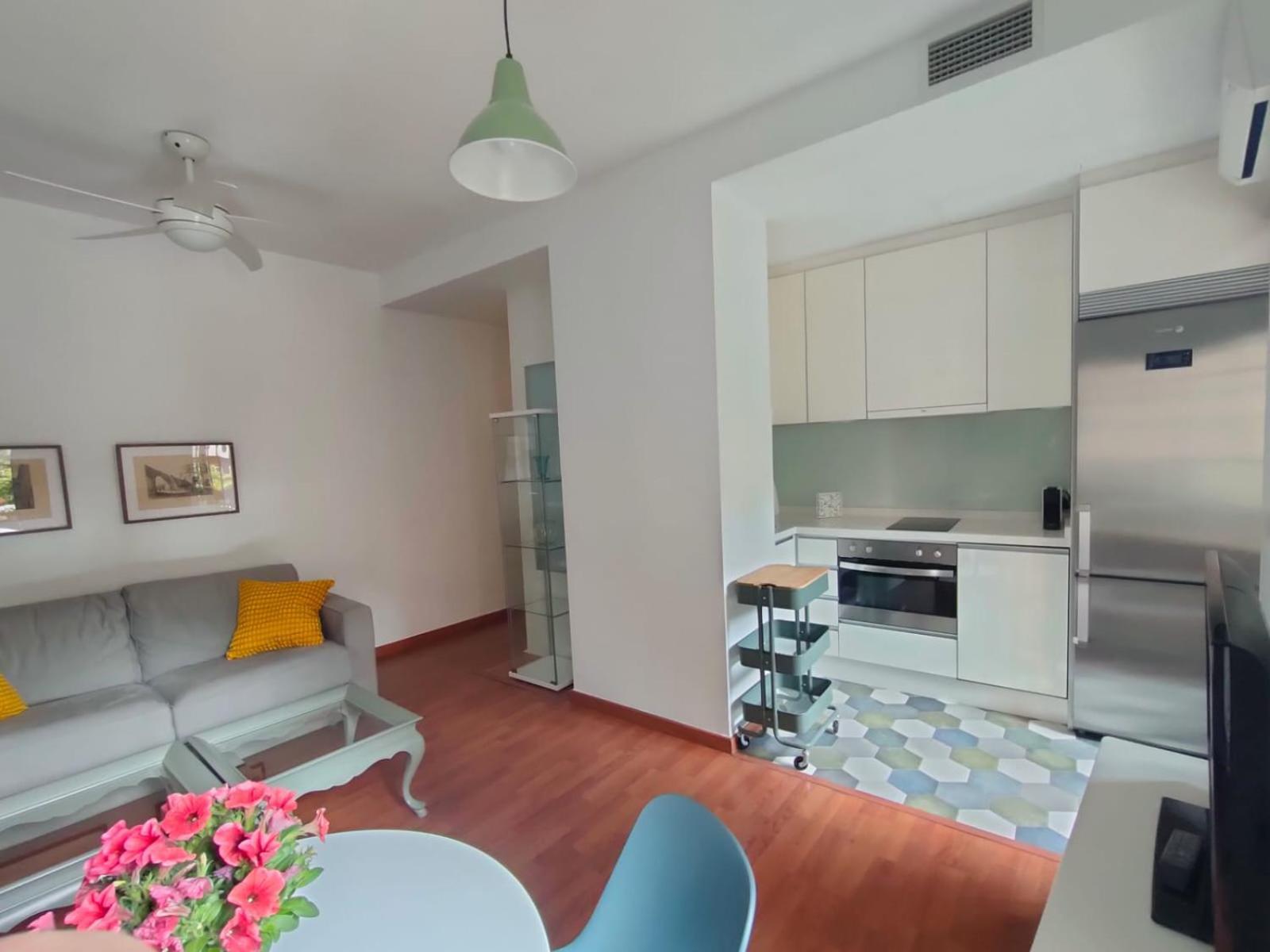 סביליה Alameda 1 Dormitorio מראה חיצוני תמונה